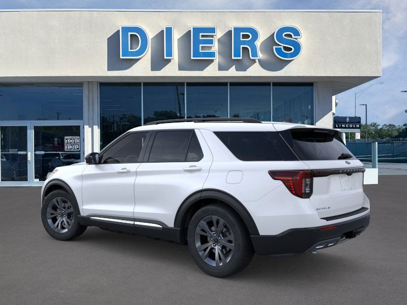 2025 Ford Explorer photo 4