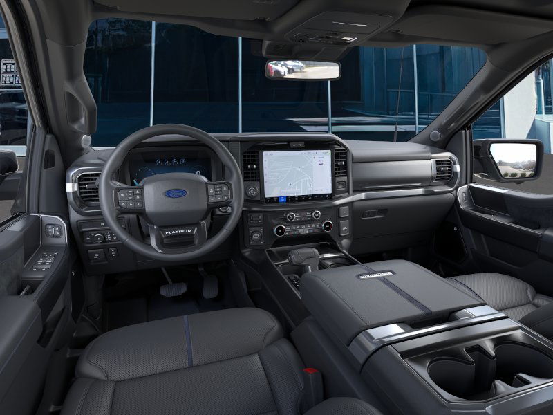 2025 Ford F-150 Platinum photo 3