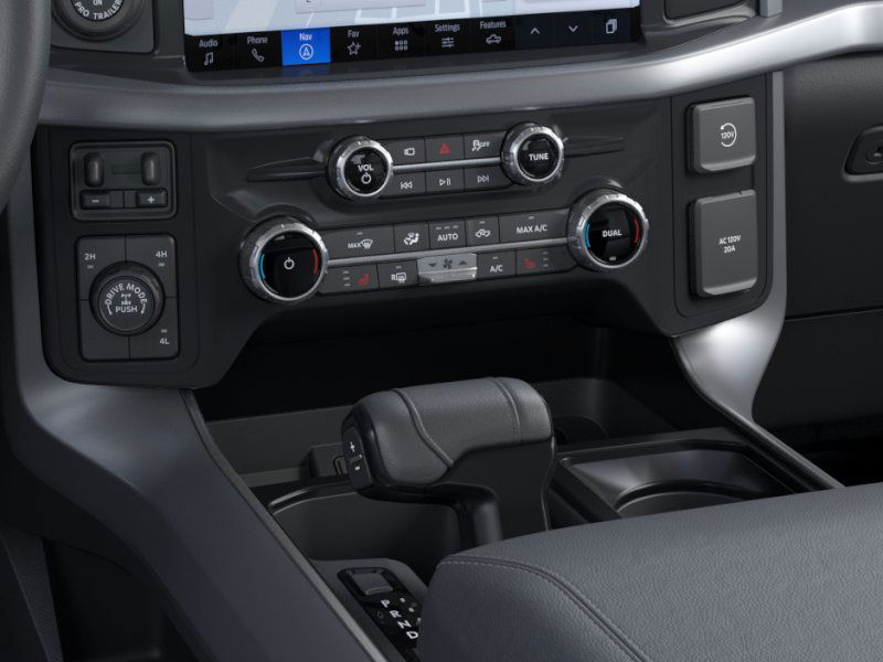 2025 Ford F-150 XLT photo 15