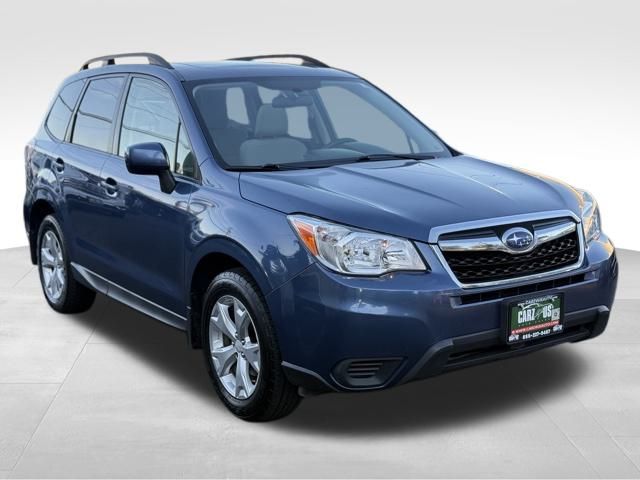 2014 Subaru Forester 2.5i Premium photo 3