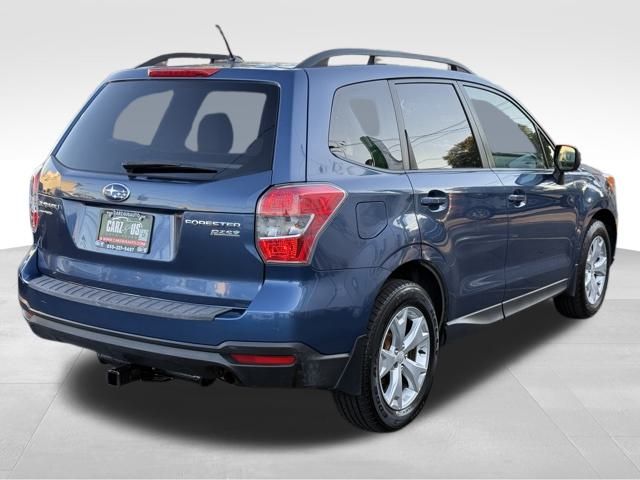 2014 Subaru Forester 2.5i Premium photo 5