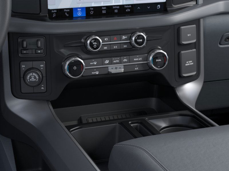 2025 Ford F-150 XLT photo 12