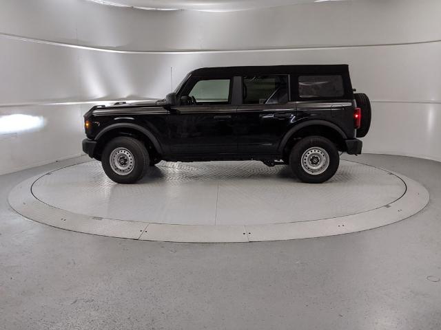 2025 Ford Bronco Base photo 5