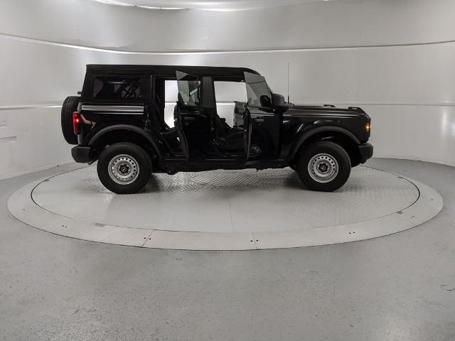 2025 Ford Bronco Base photo 8