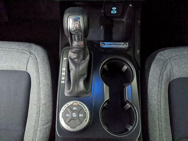 2025 Ford Bronco Base photo 14