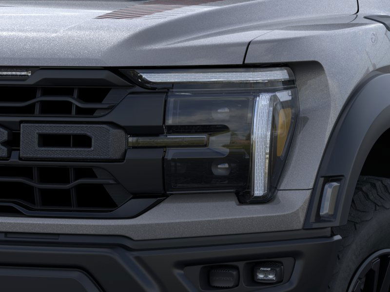 2025 Ford F-150 Raptor photo 17
