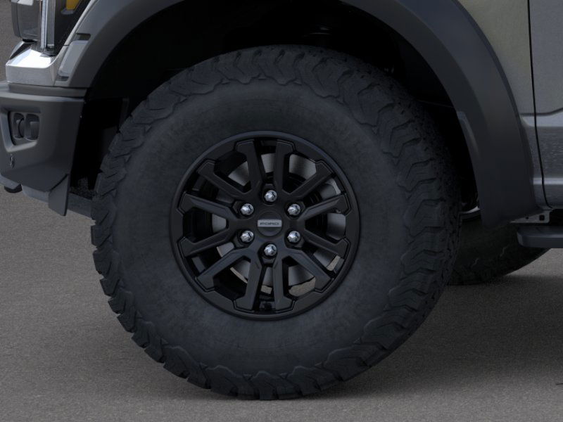 2025 Ford F-150 Raptor photo 18