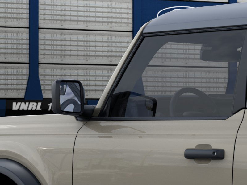 2025 Ford Bronco Base photo 20