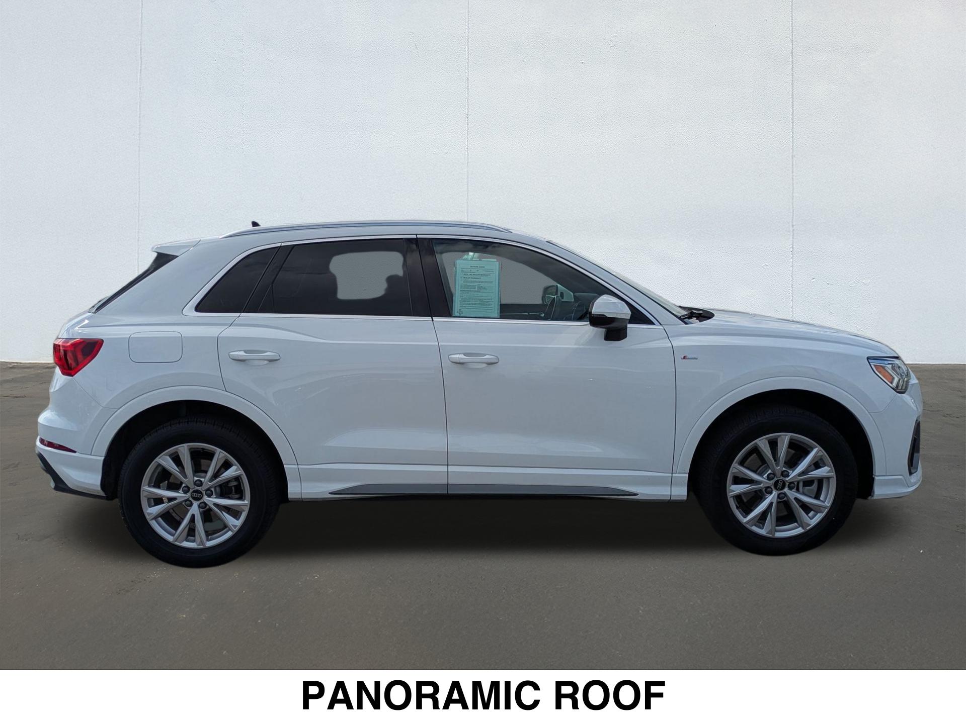 2024 Audi Q3 Premium 45 TFSI S line photo 3