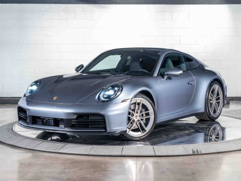2025 Porsche 911 Carrera