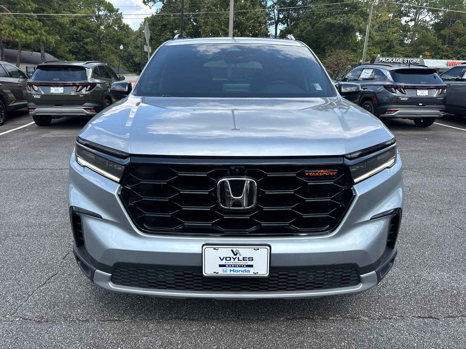 2024 Honda Pilot TrailSport photo 2