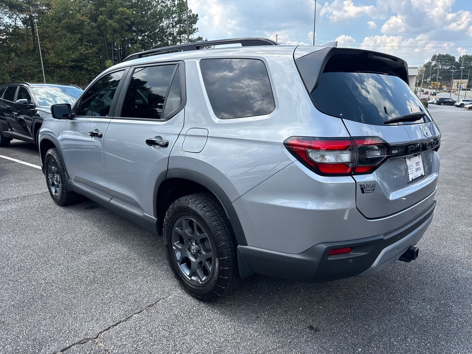 2024 Honda Pilot TrailSport photo 5