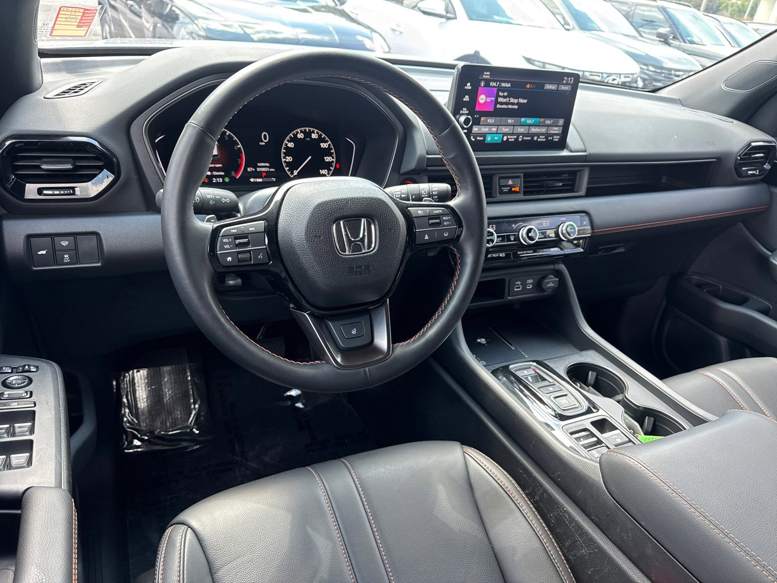 2024 Honda Pilot TrailSport photo 14