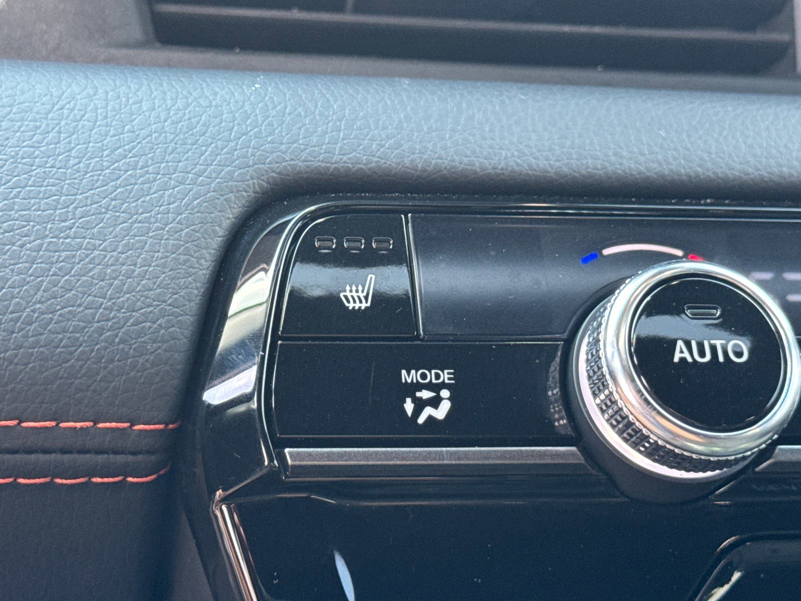 2024 Honda Pilot TrailSport photo 26