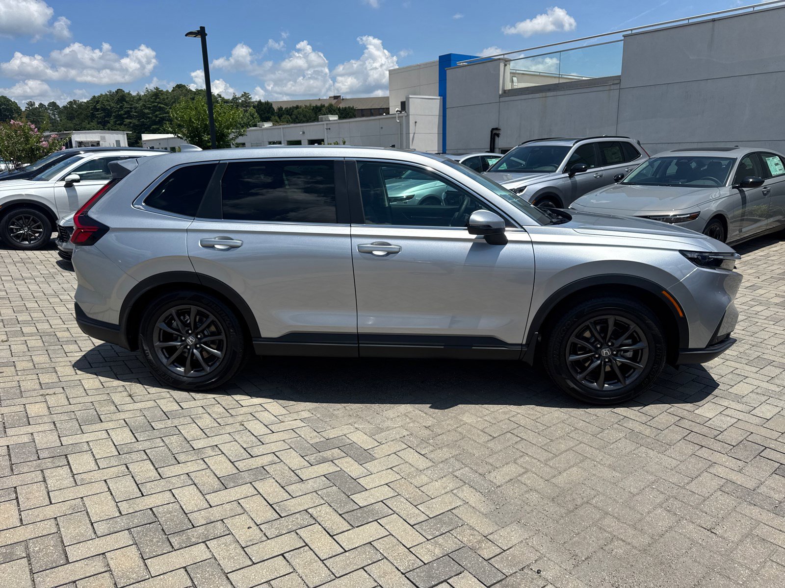 2026 Honda CR-V EX-L photo 8