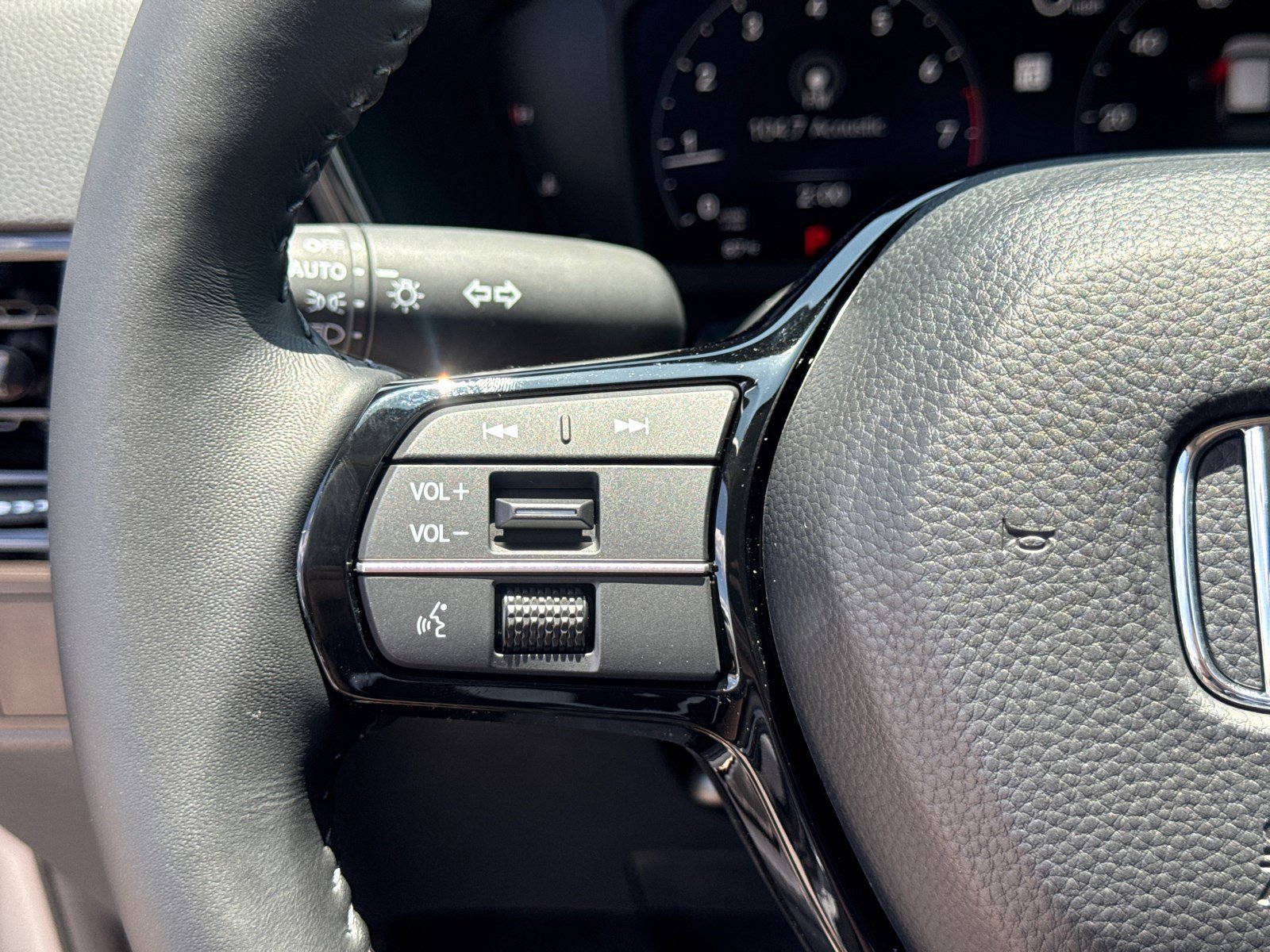 2026 Honda CR-V EX-L photo 17