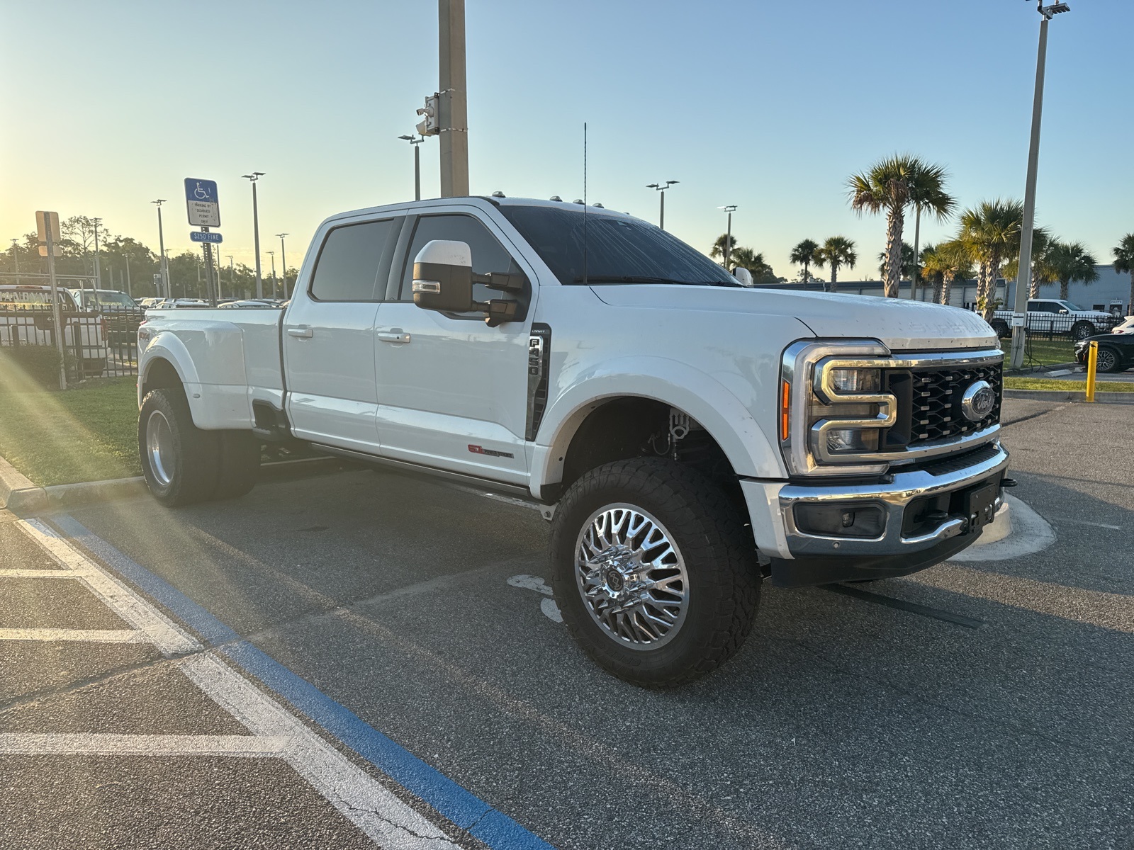 Used 2023 Ford F-450SD LARIAT