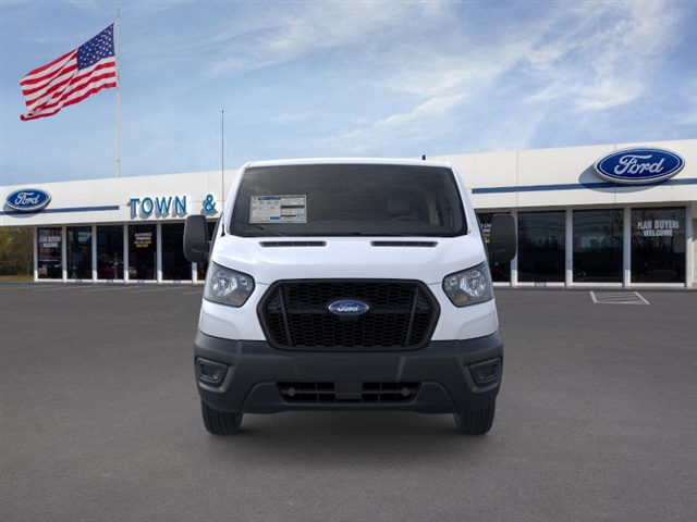 2025 Ford Transit photo 4