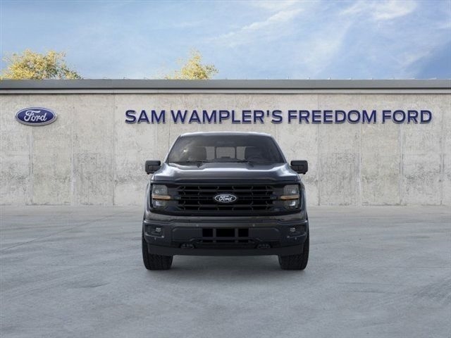 2025 Ford F-150 XLT photo 6
