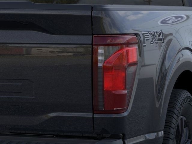 2025 Ford F-150 XLT photo 21