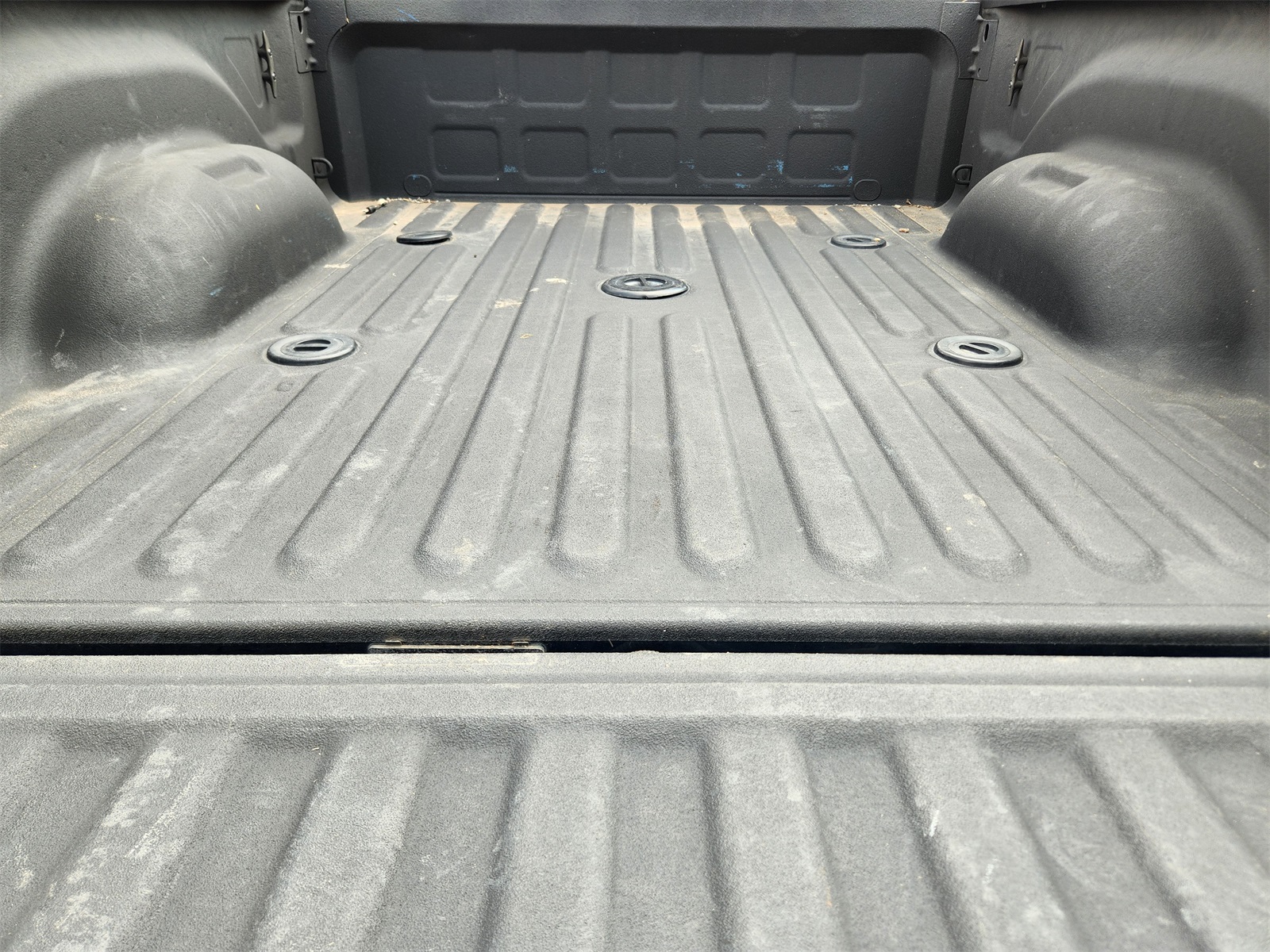 2021 Ram 2500 Laramie photo 27