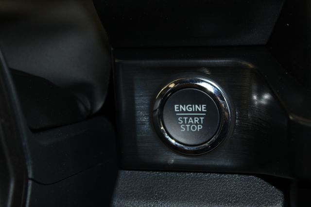 2026 Ford F-250 Lariat photo 11