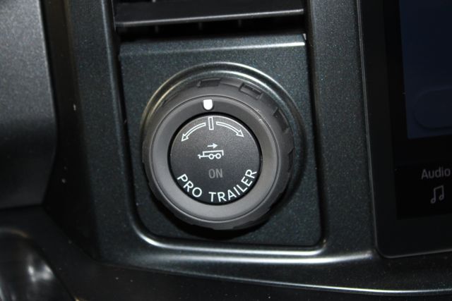2026 Ford F-250 Lariat photo 12