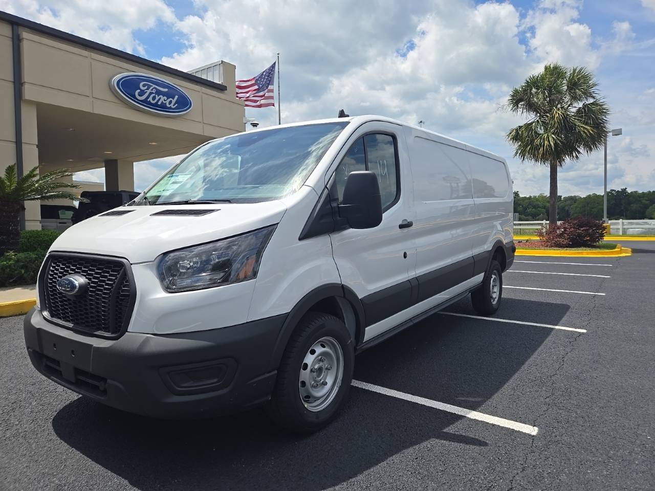 2025 Ford Transit Van Base's photo