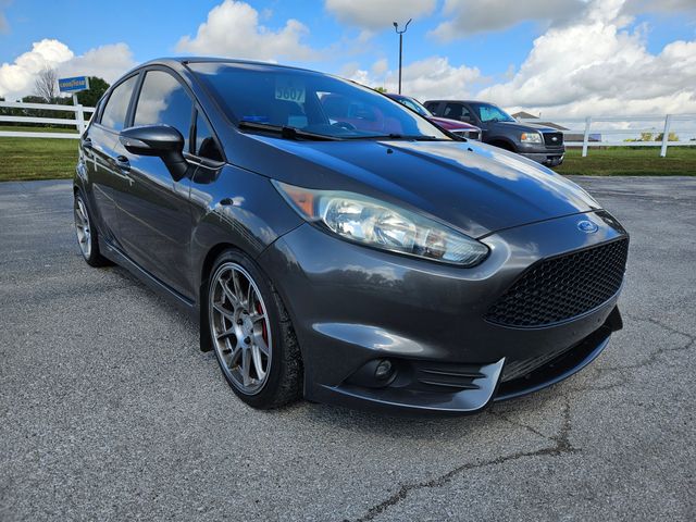 2017 Ford Fiesta ST photo 2