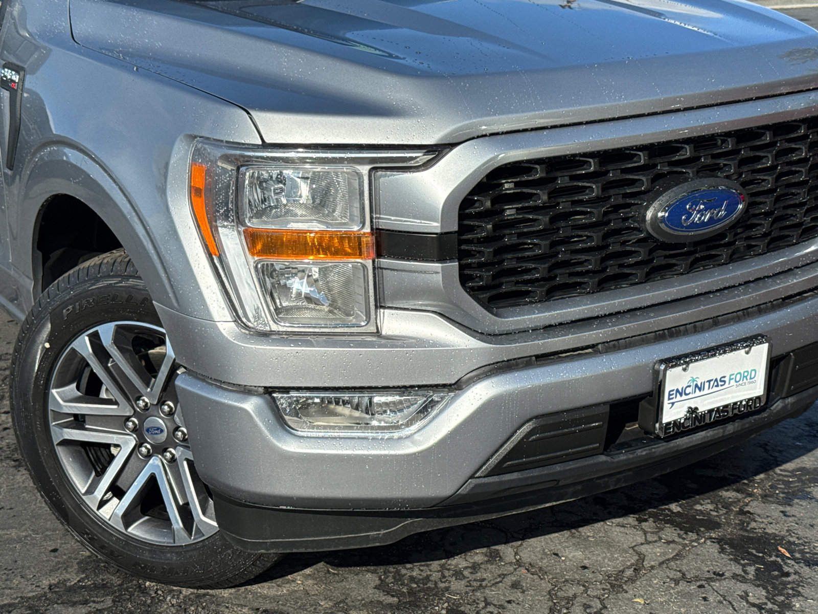 2022 Ford F-150 XL photo 3