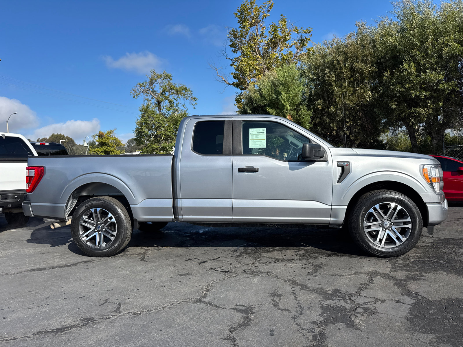 2022 Ford F-150 XL photo 7