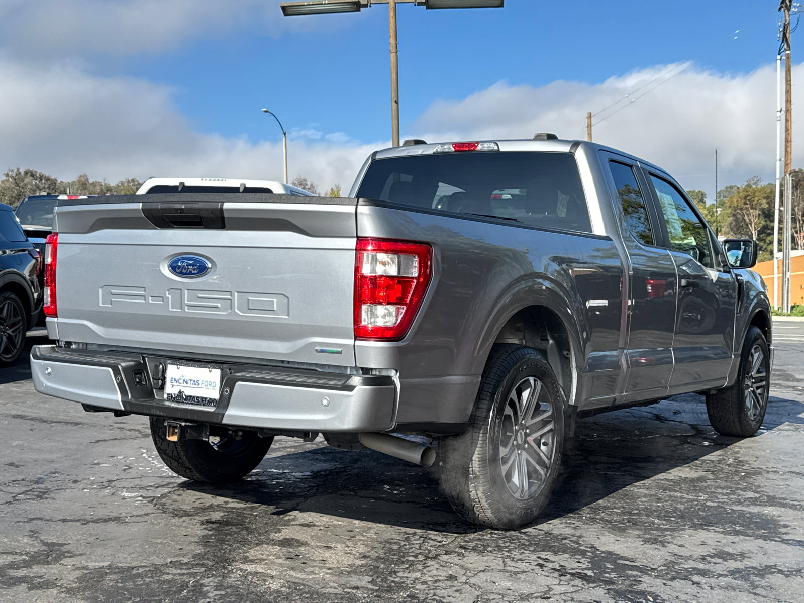 2022 Ford F-150 XL photo 12