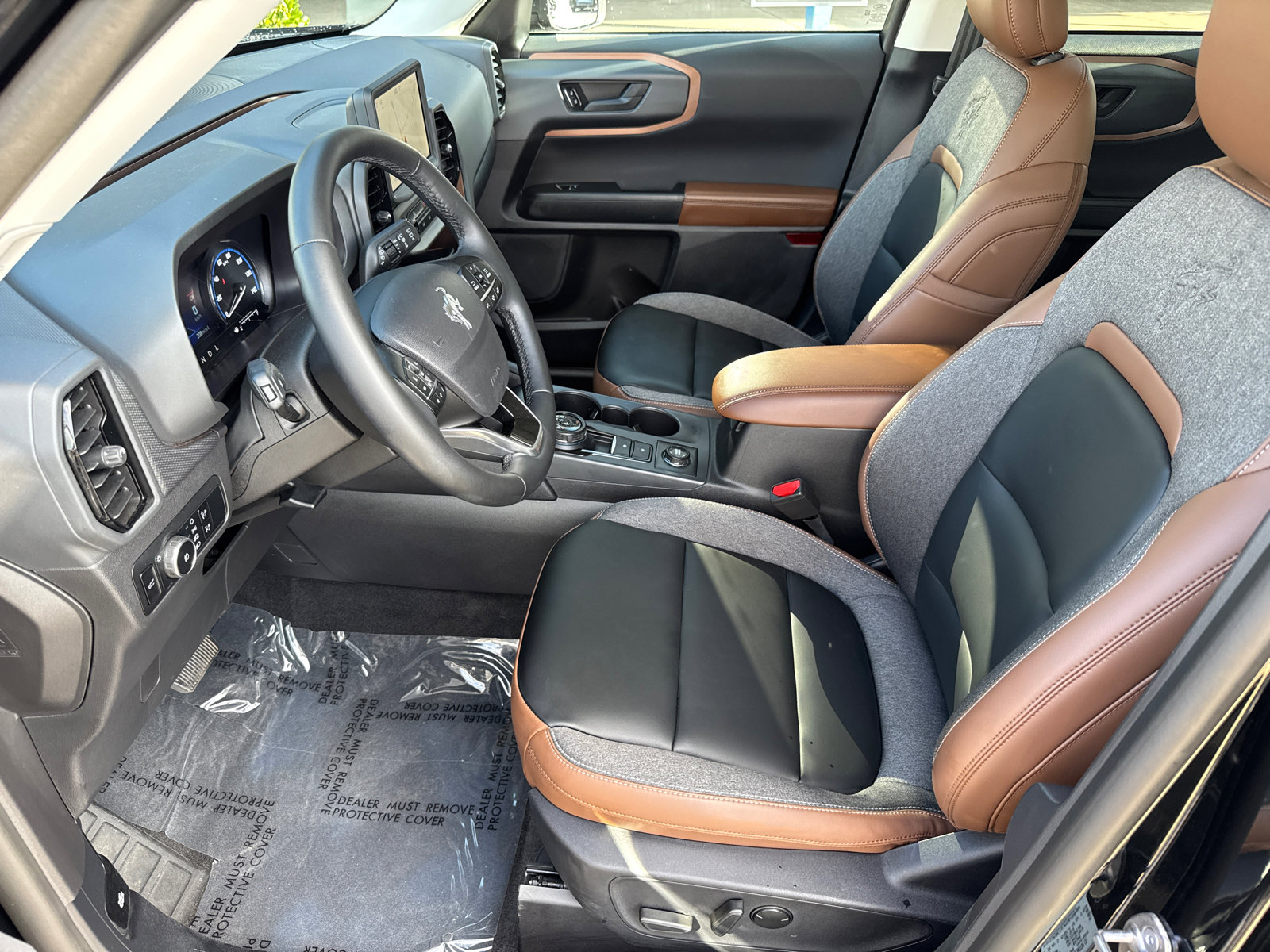 2024 Ford Bronco Sport Outer Banks photo 23