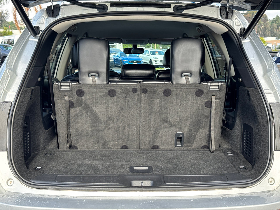 2019 Nissan Pathfinder SL photo 8