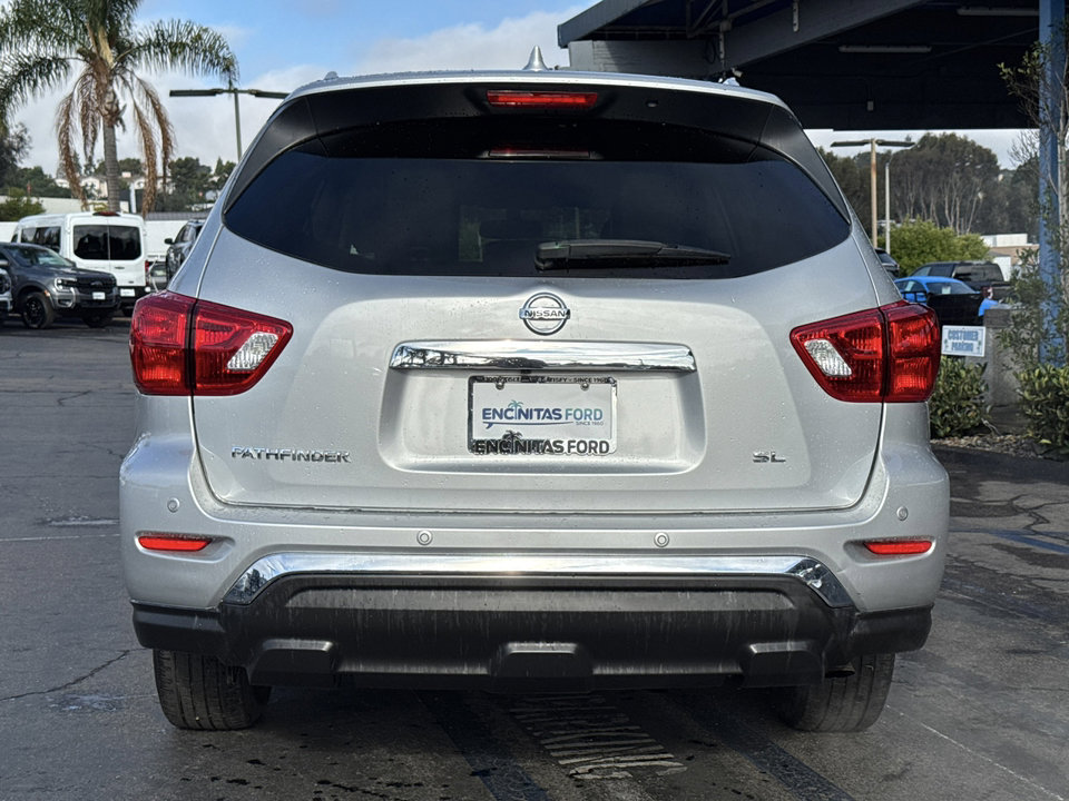 2019 Nissan Pathfinder SL photo 11