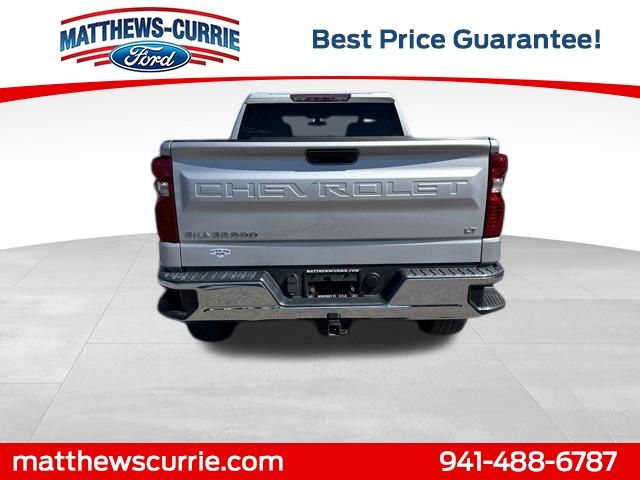 2020 Chevrolet Silverado 1500 LT photo 2