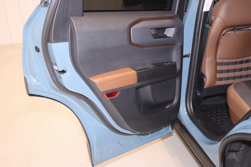 2022 Ford Bronco Sport Outer Banks photo 12