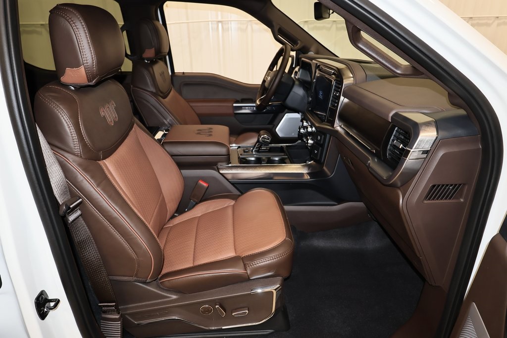 2025 Ford F-150 King Ranch photo 16