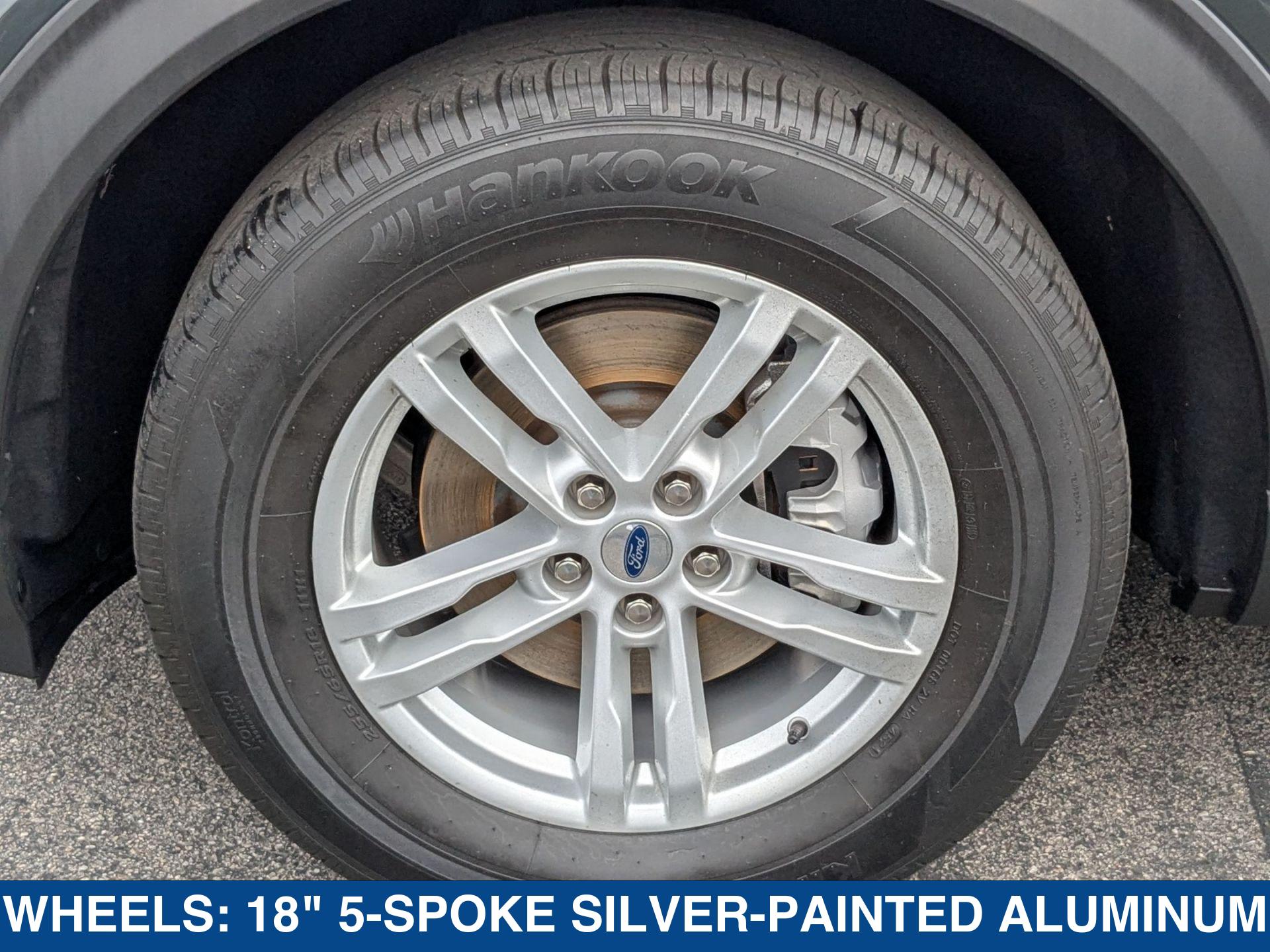 2022 Ford Explorer XLT photo 9