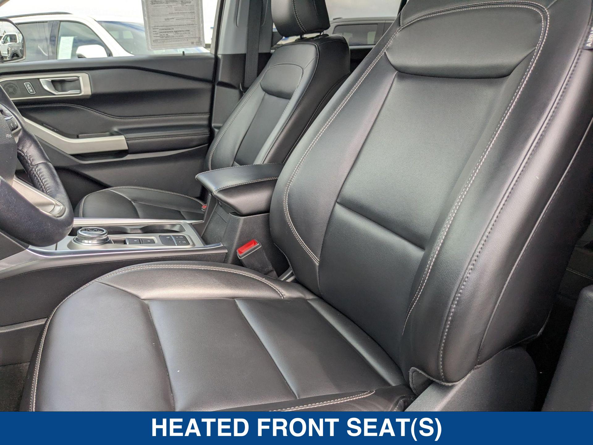 2022 Ford Explorer XLT photo 13