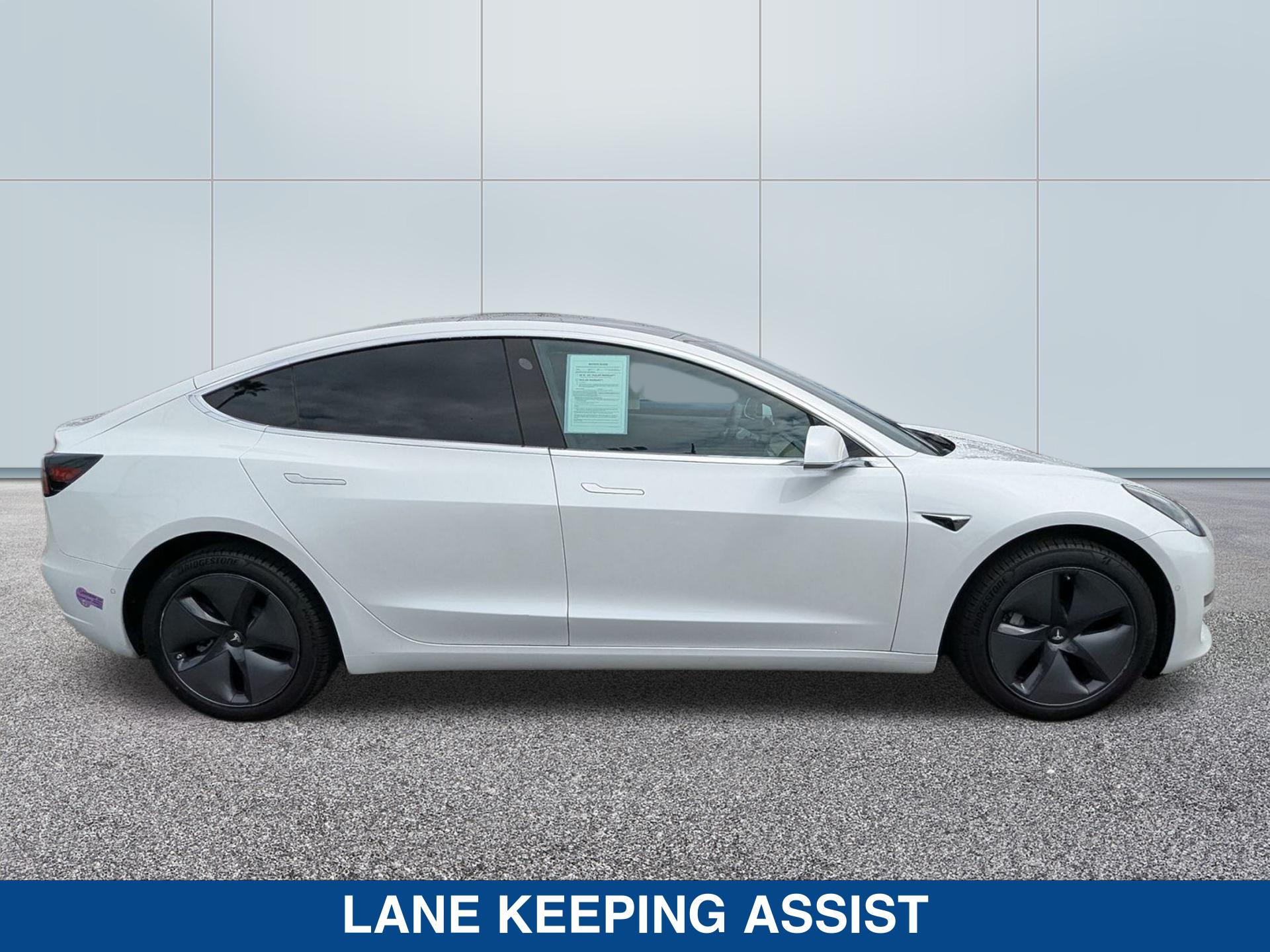2019 Tesla Model 3 Standard Range photo 6