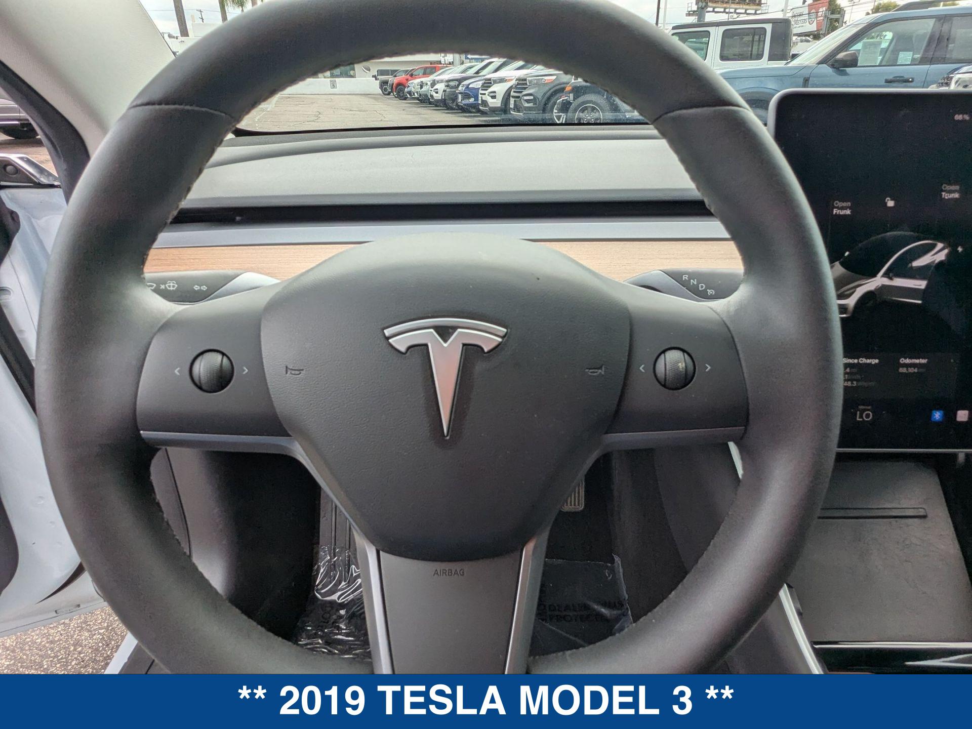 2019 Tesla Model 3 Standard Range photo 12