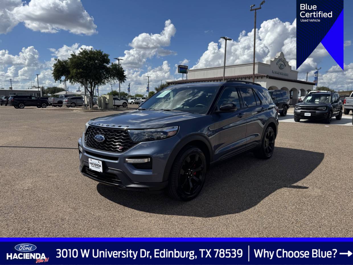 2021 Ford Explorer ST's photo