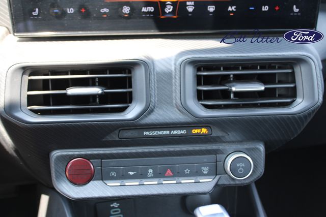 2024 Ford Mustang photo 17