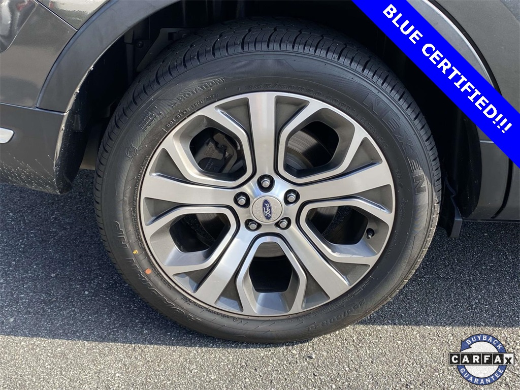 2019 Ford Explorer Platinum photo 7