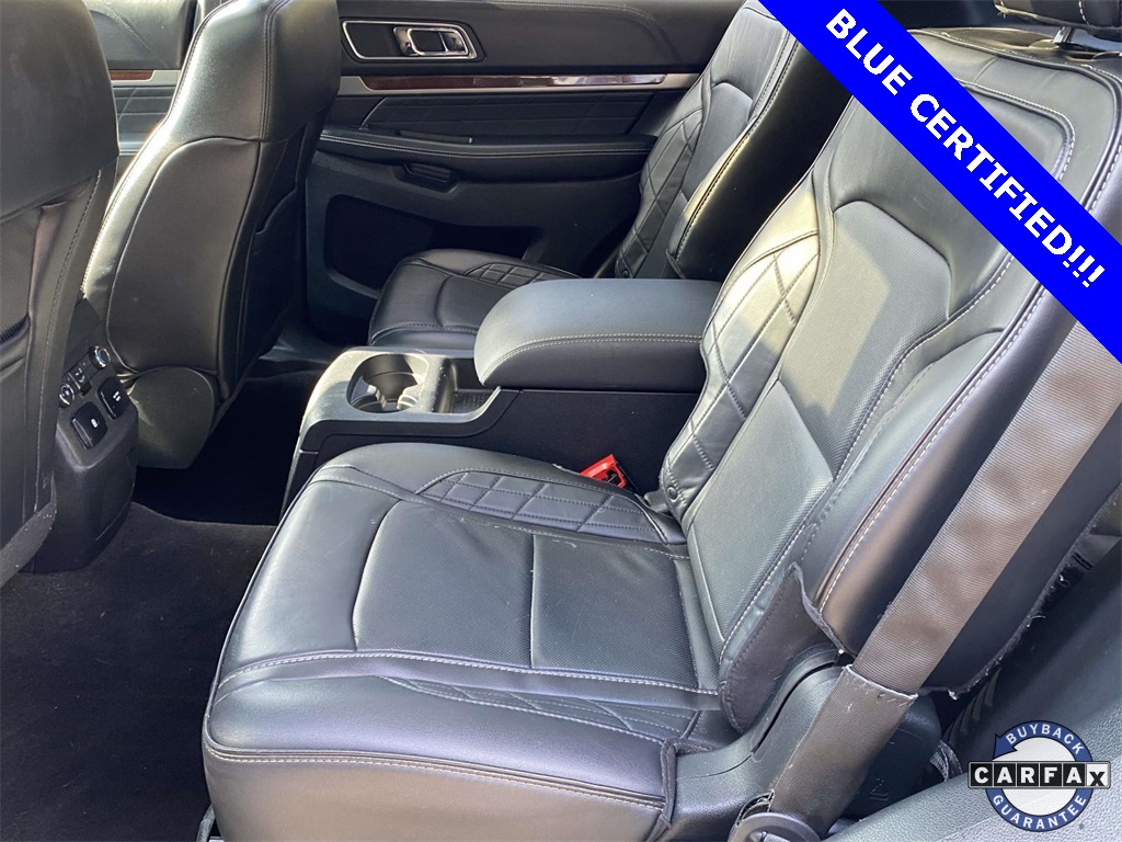 2019 Ford Explorer Platinum photo 10