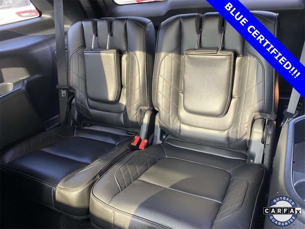 2019 Ford Explorer Platinum photo 12