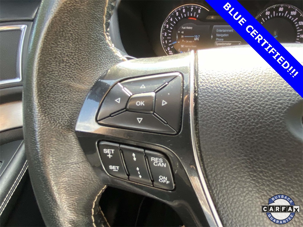 2019 Ford Explorer Platinum photo 18
