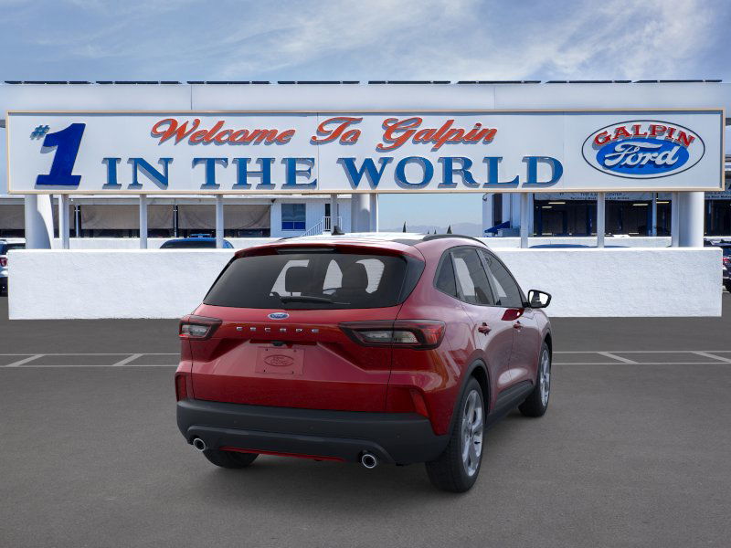 2025 Ford Escape ST-Line photo 11