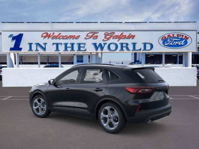2025 Ford Escape ST-Line photo 7